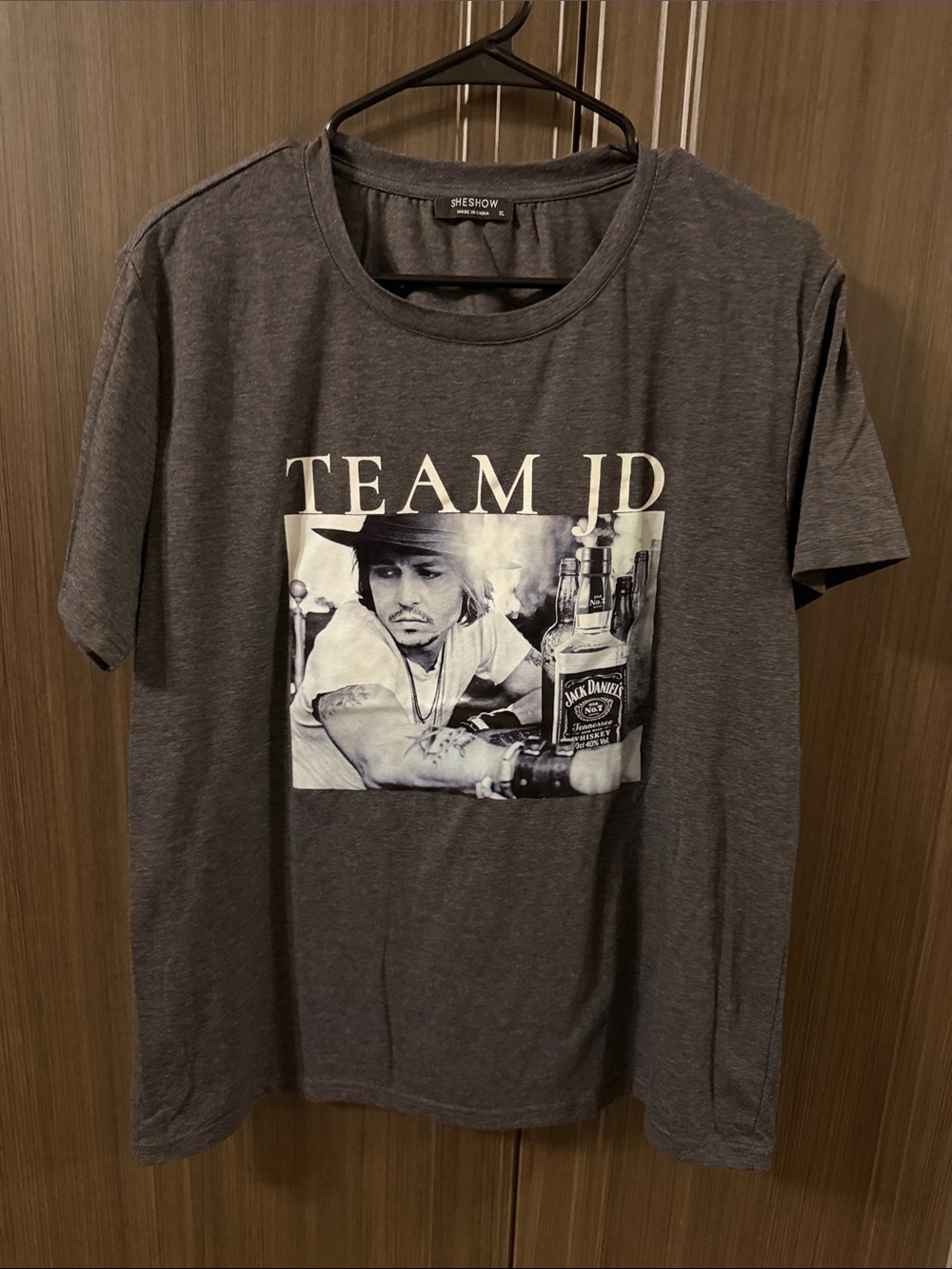 THE SHOW Team JD Graphic Short-Sleeve Tee - Charcoal